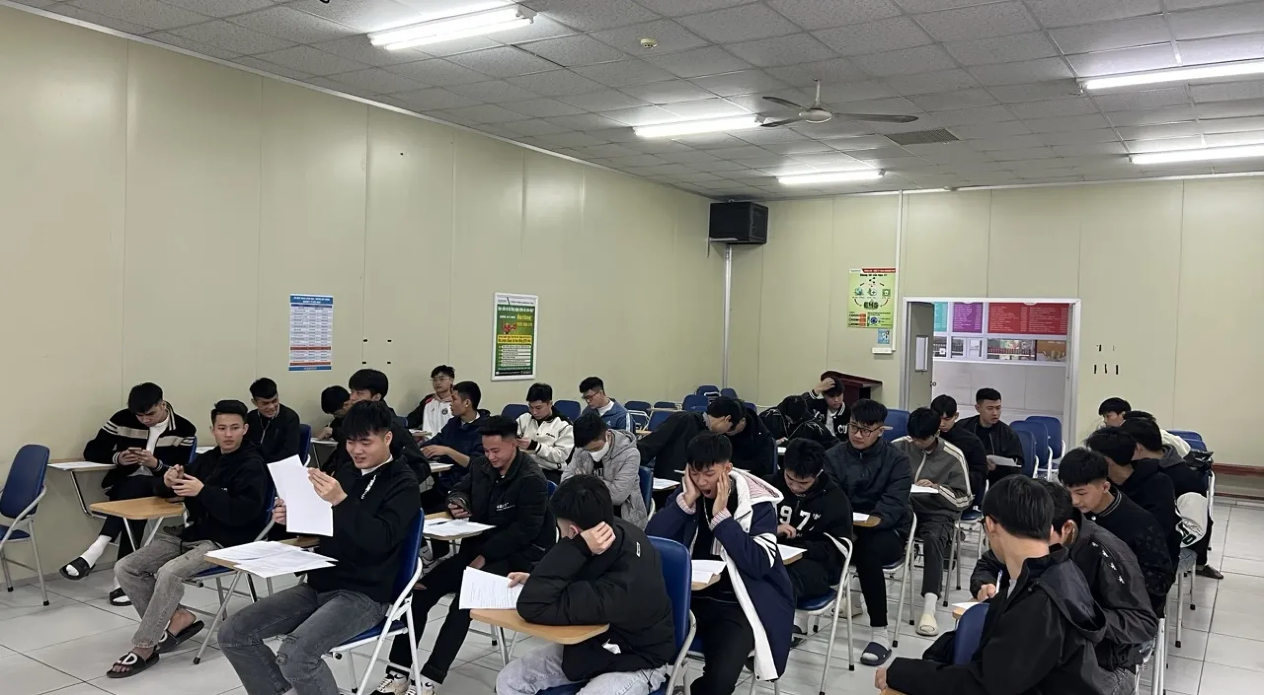 2 lớnok